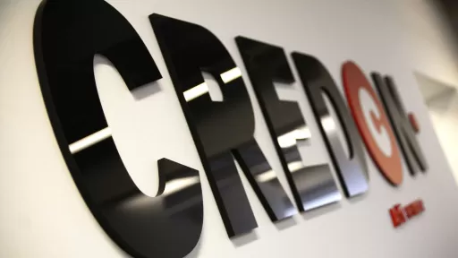 3D logo Credon