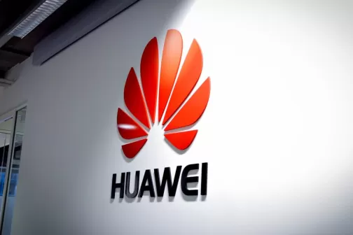 3D logo Huawei